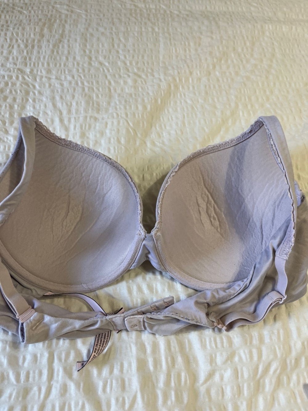 BOGO FREE Victoria’s Secret Body By Victoria Underwire VS Bra Bundle 38C - Picture 10 of 12